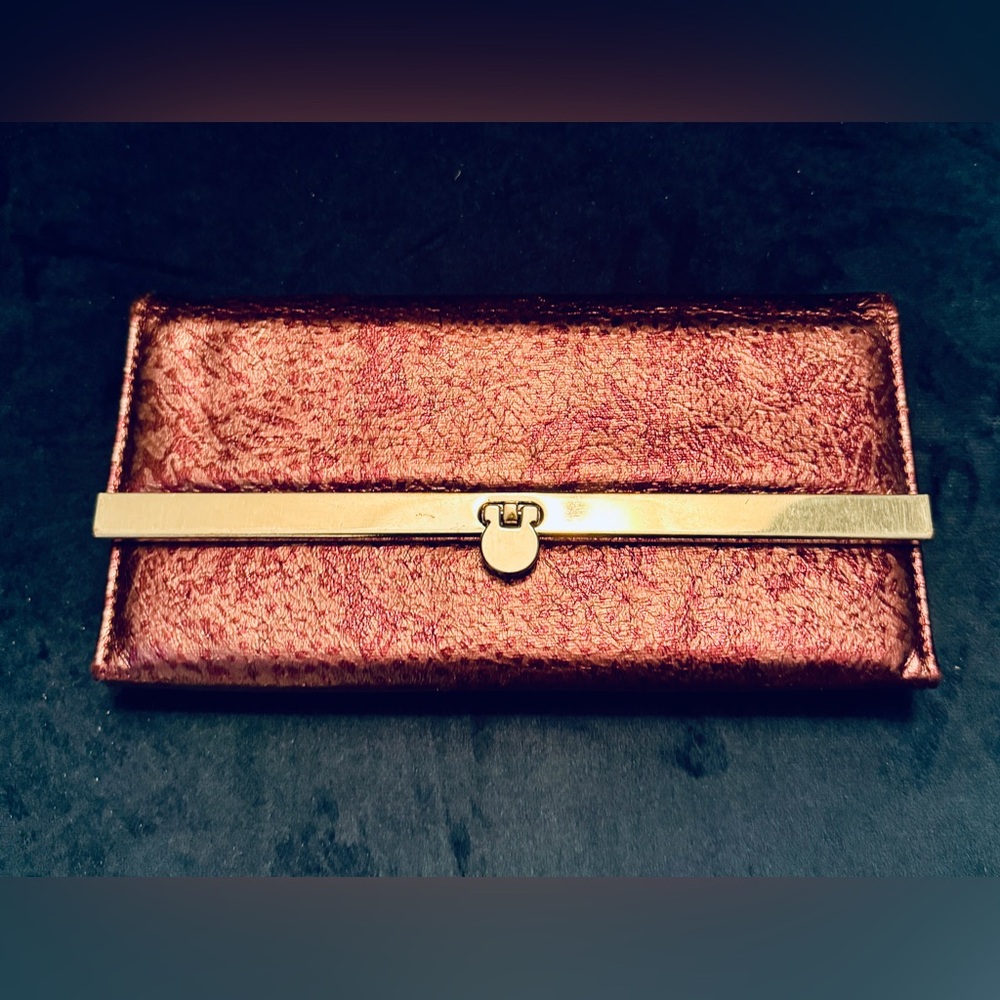 Kima Kima Wallet Women OS Rose Gold Excellent Metallic Textured Bar Clasp